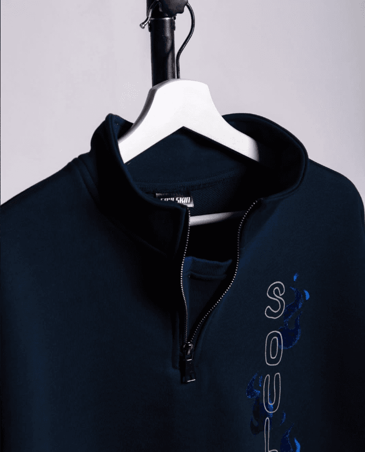 BLACK DISTORTED HOODIE — 3